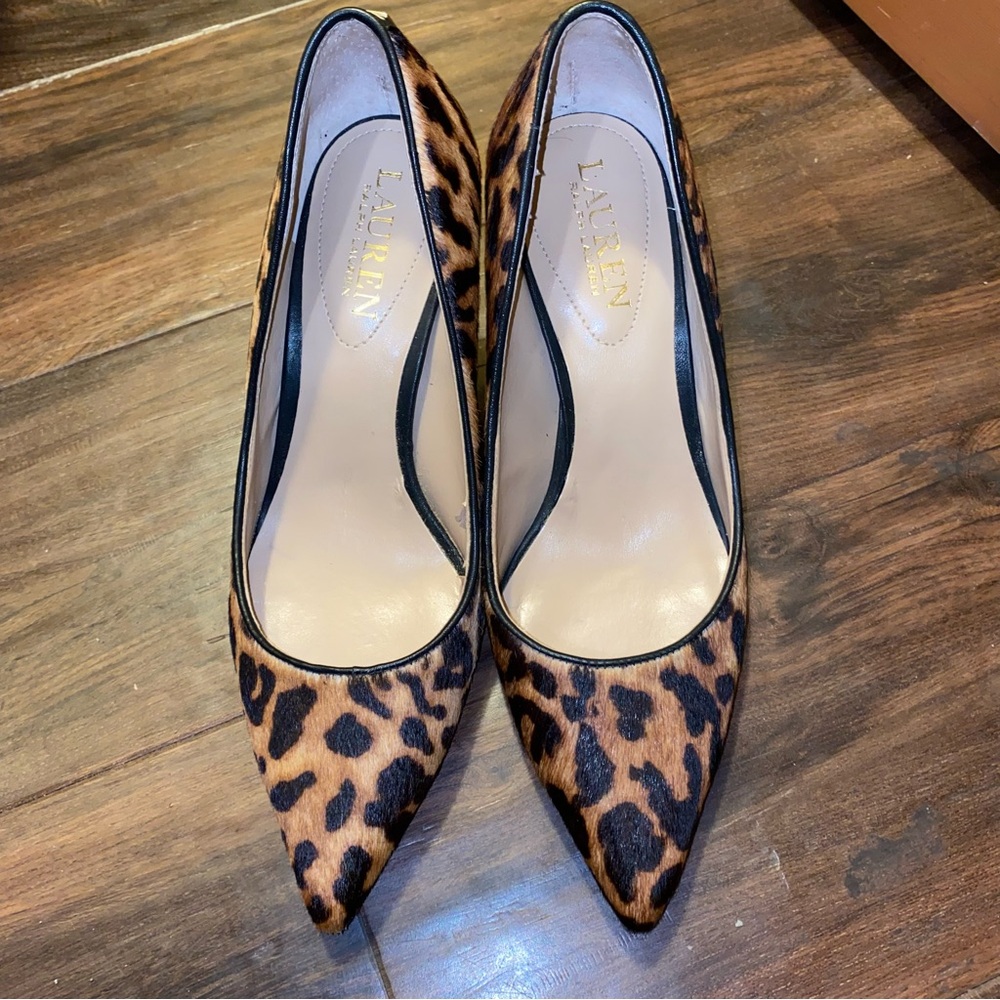 Lauren Ralph Lauren's Lanette II Pumps 5.5B - Picture 3 of 4